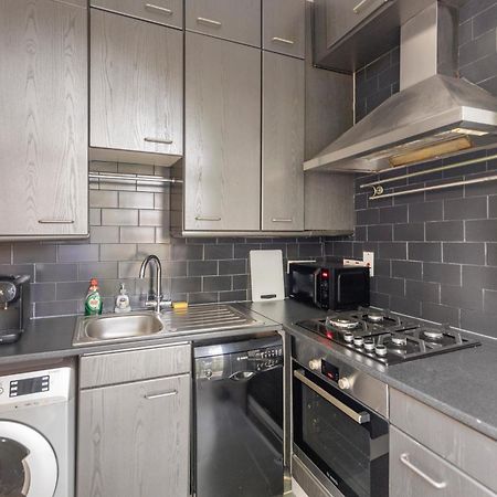 شقة Regent'S Square Charming Flat لندن المظهر الخارجي الصورة