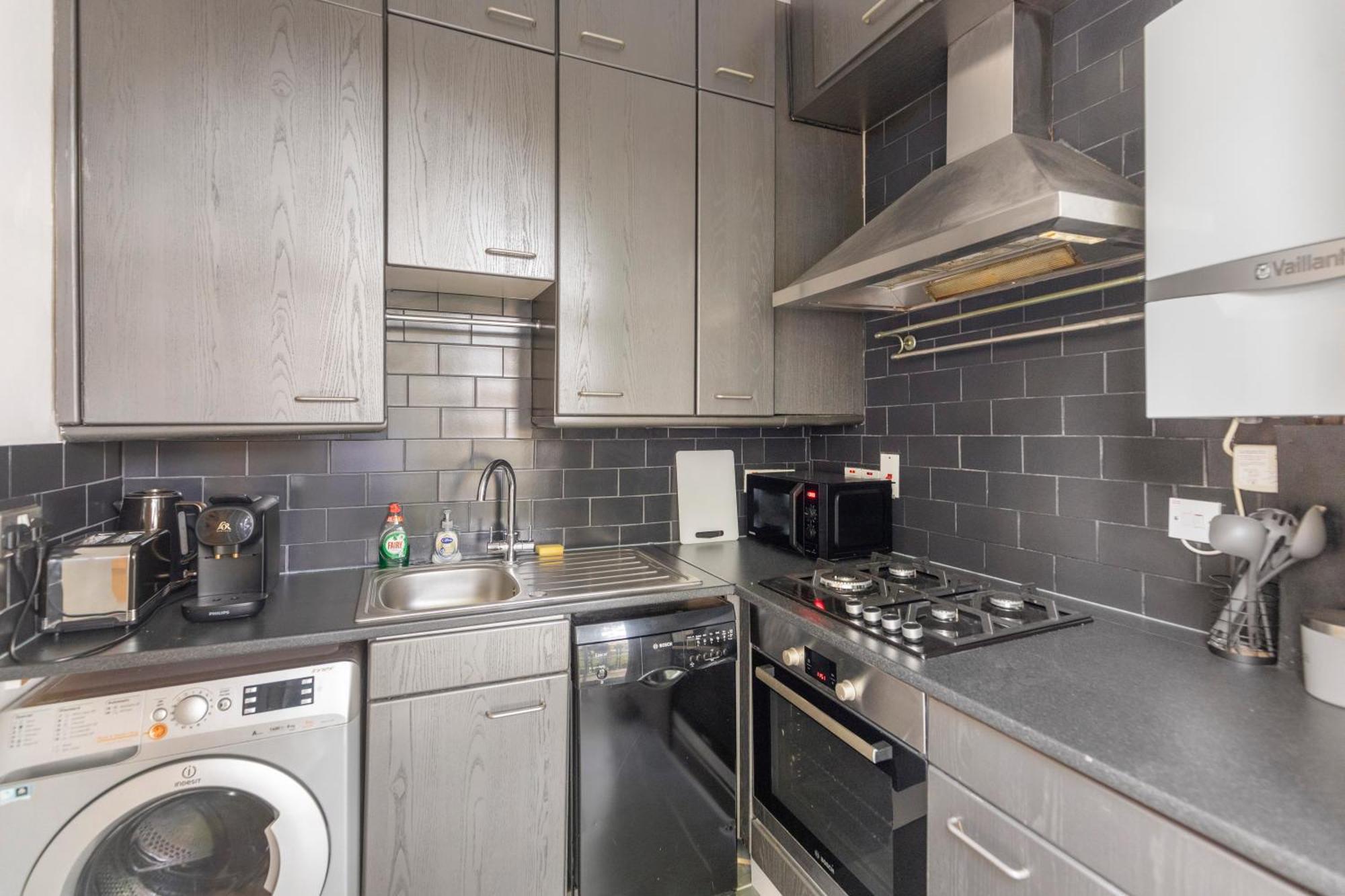 شقة Regent'S Square Charming Flat لندن المظهر الخارجي الصورة